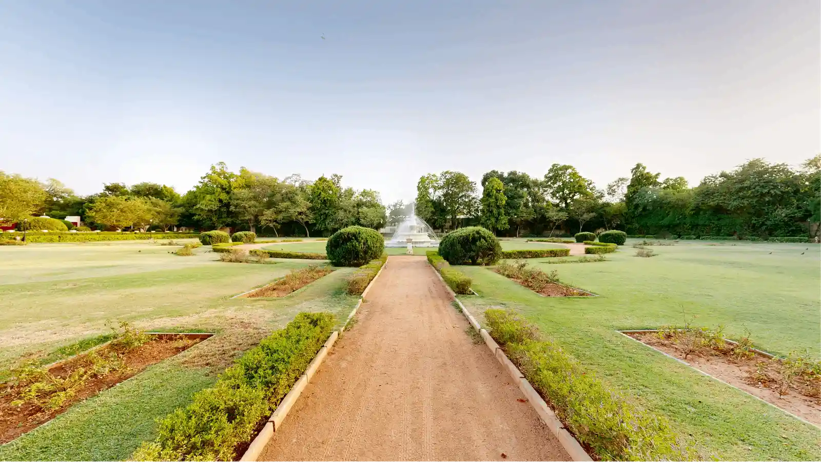 Naksha Garden