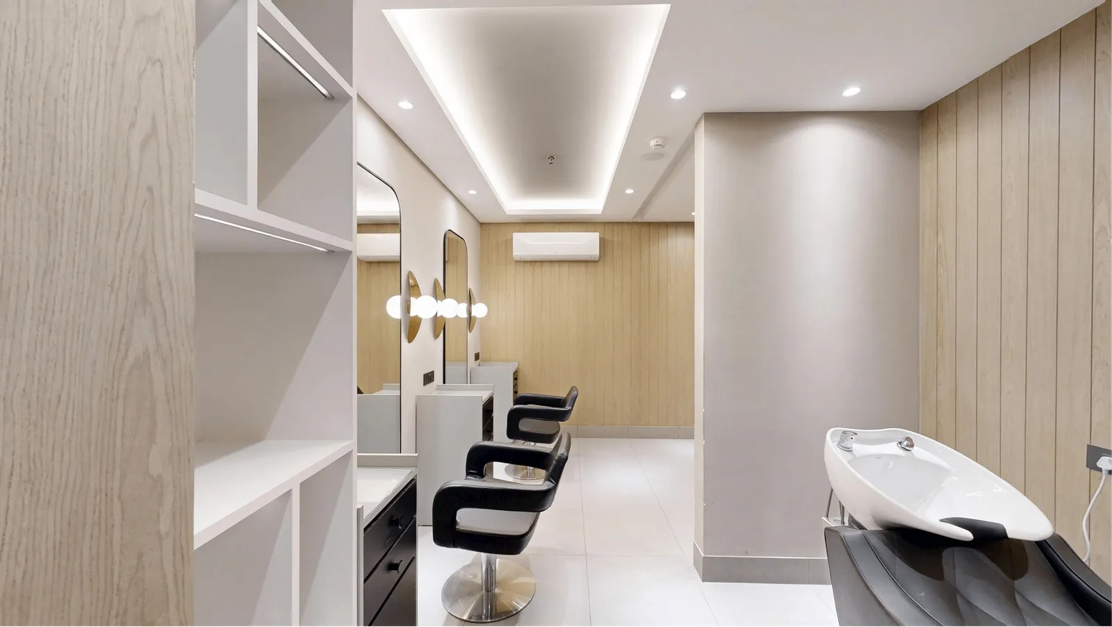 Olympia Salon