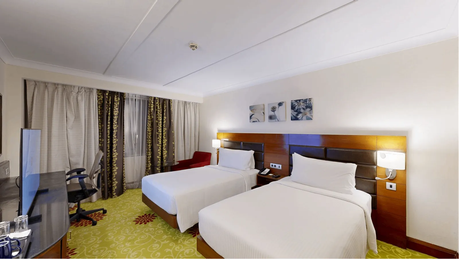 Twin Premium Room