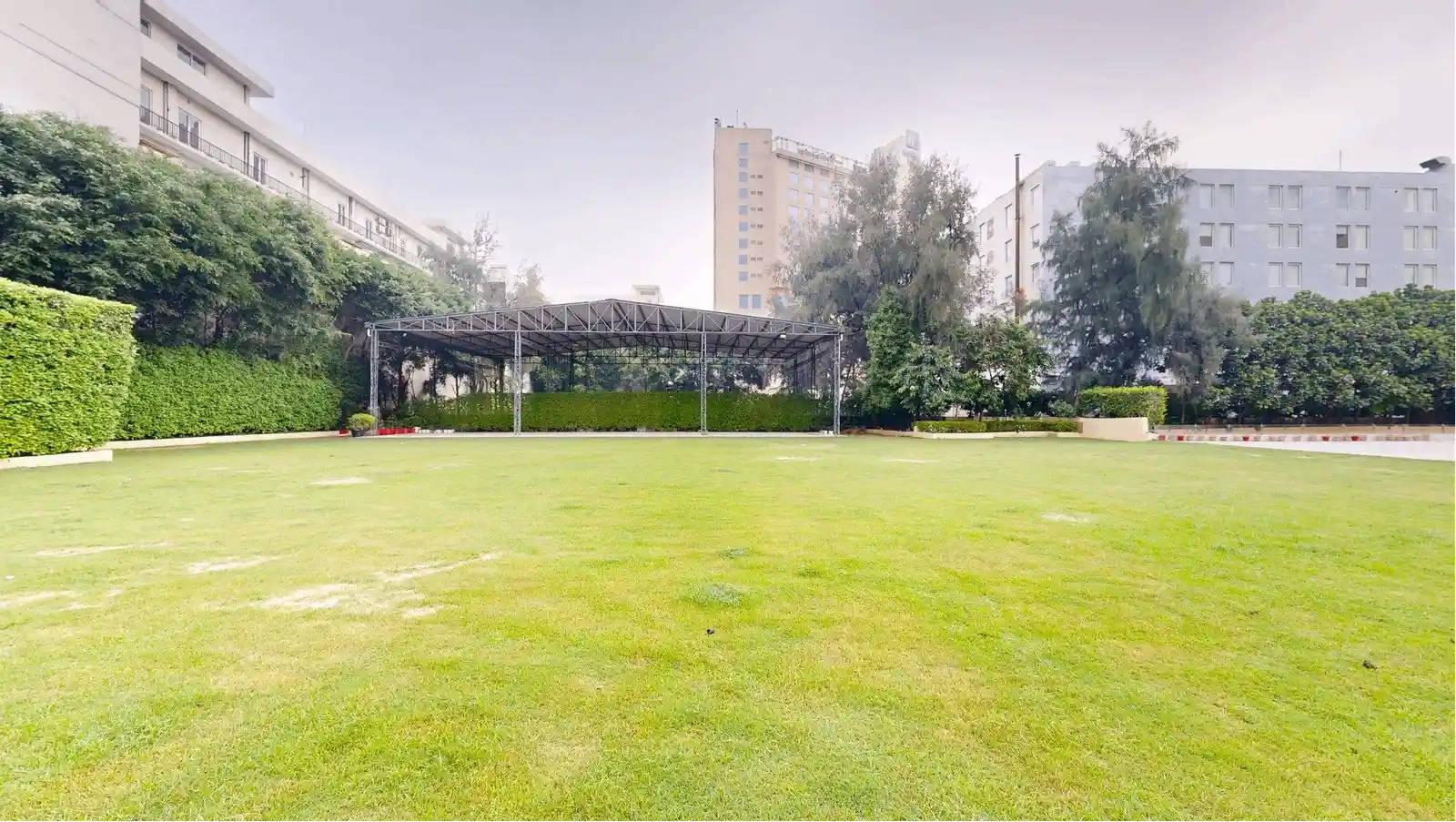 Plaza Lawn
