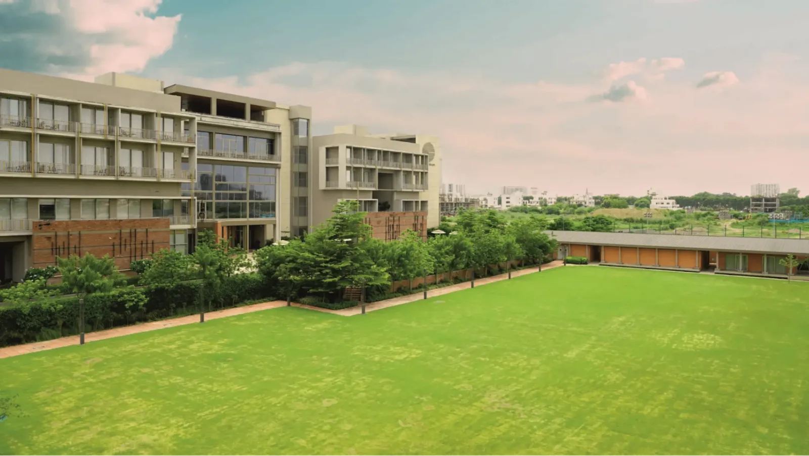 Centrum Lawns