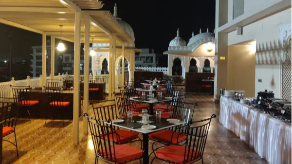 Padao Rooftop Restaurant