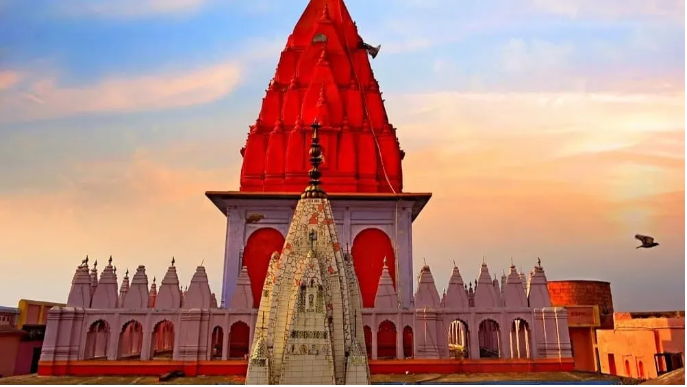 Shri Hanuman Garhi Mandir