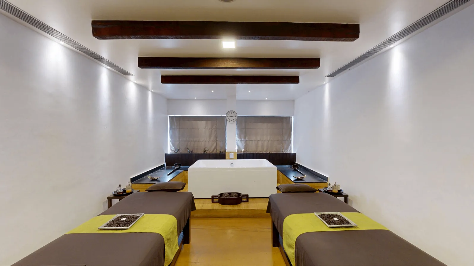 OMA Spa