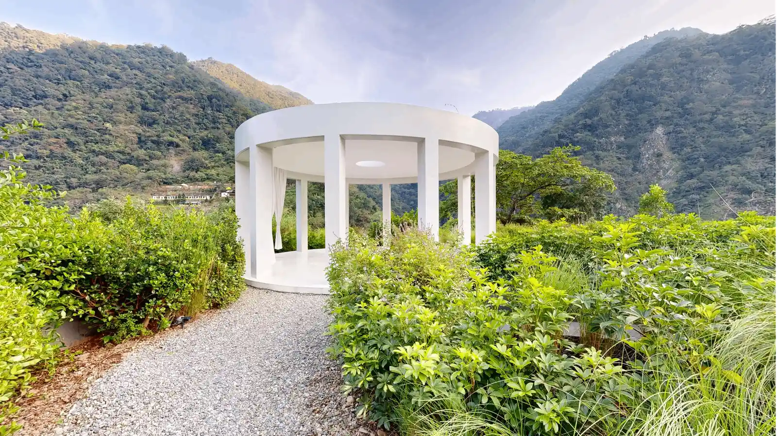 Spa Gazeebo